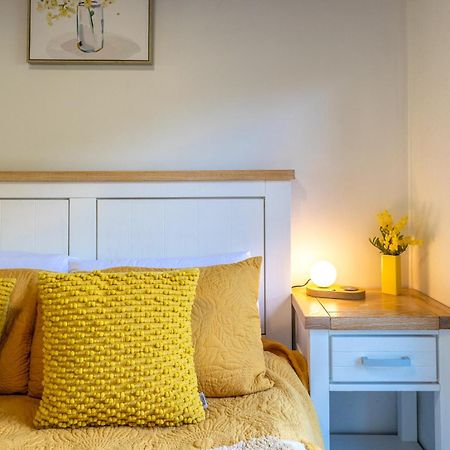 Island Sanctuary - Waiheke Holiday Home Ostend Екстер'єр фото
