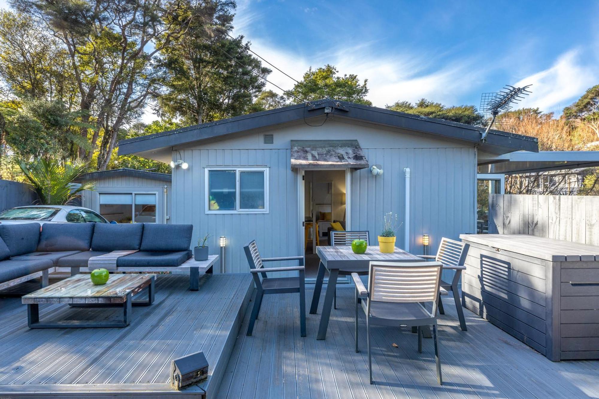 Island Sanctuary - Waiheke Holiday Home Ostend Екстер'єр фото